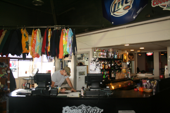 Eastside-liquors-6